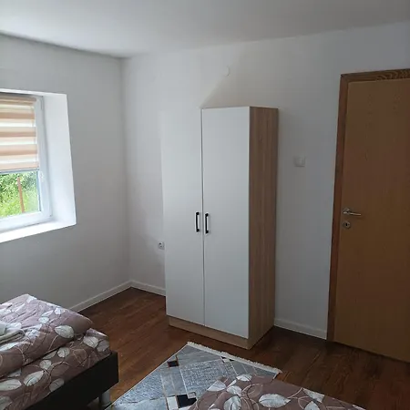 דירה Corner