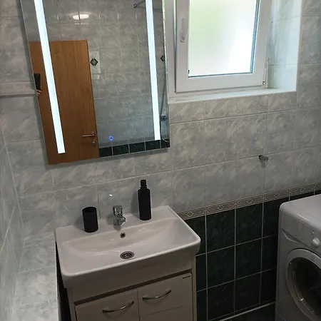 דירה Corner יאיצי